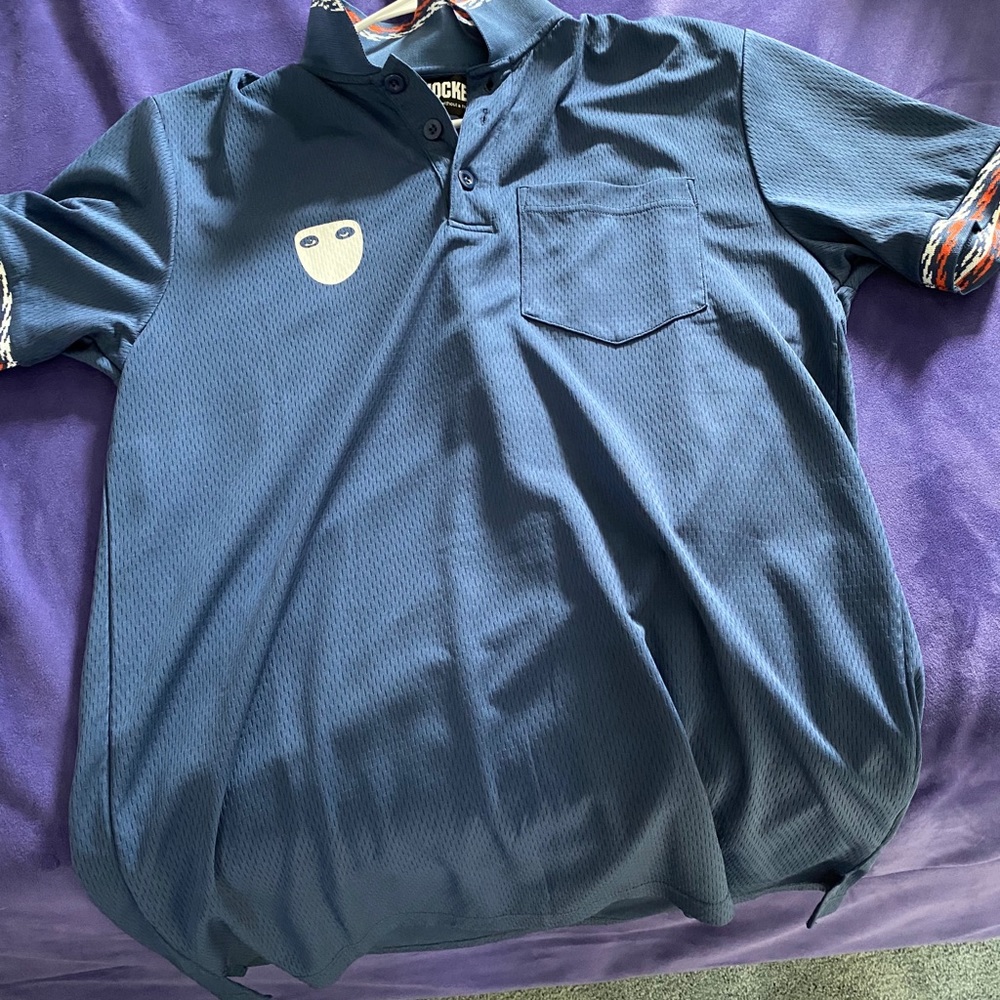 Hockey polo.